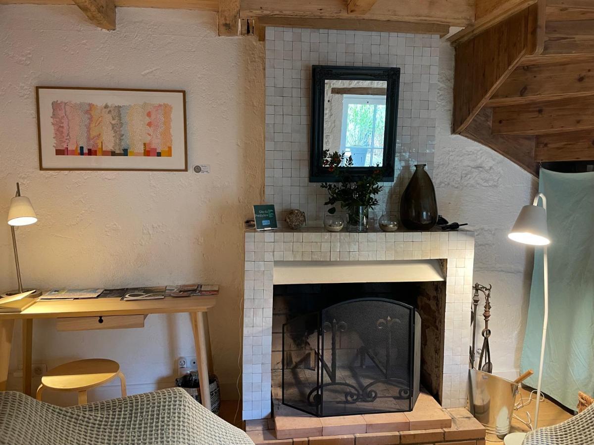 Gite Du Presbytere Port D'Envaux, Ravissante Maison De Charme 외부 사진